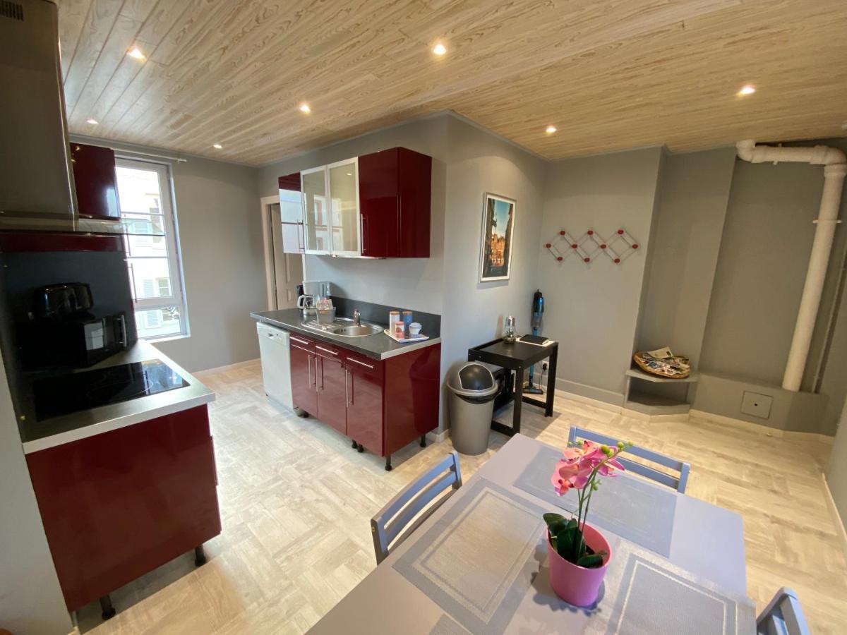 Sofa Apartment Honfleur Exterior photo